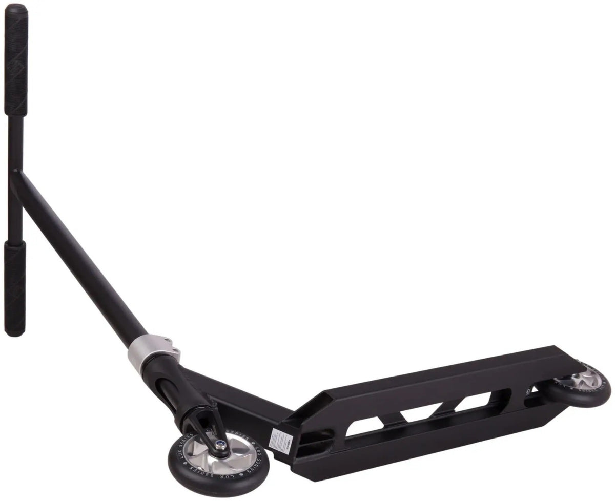 Freestyle koloběžka Striker Essential S Black Silver